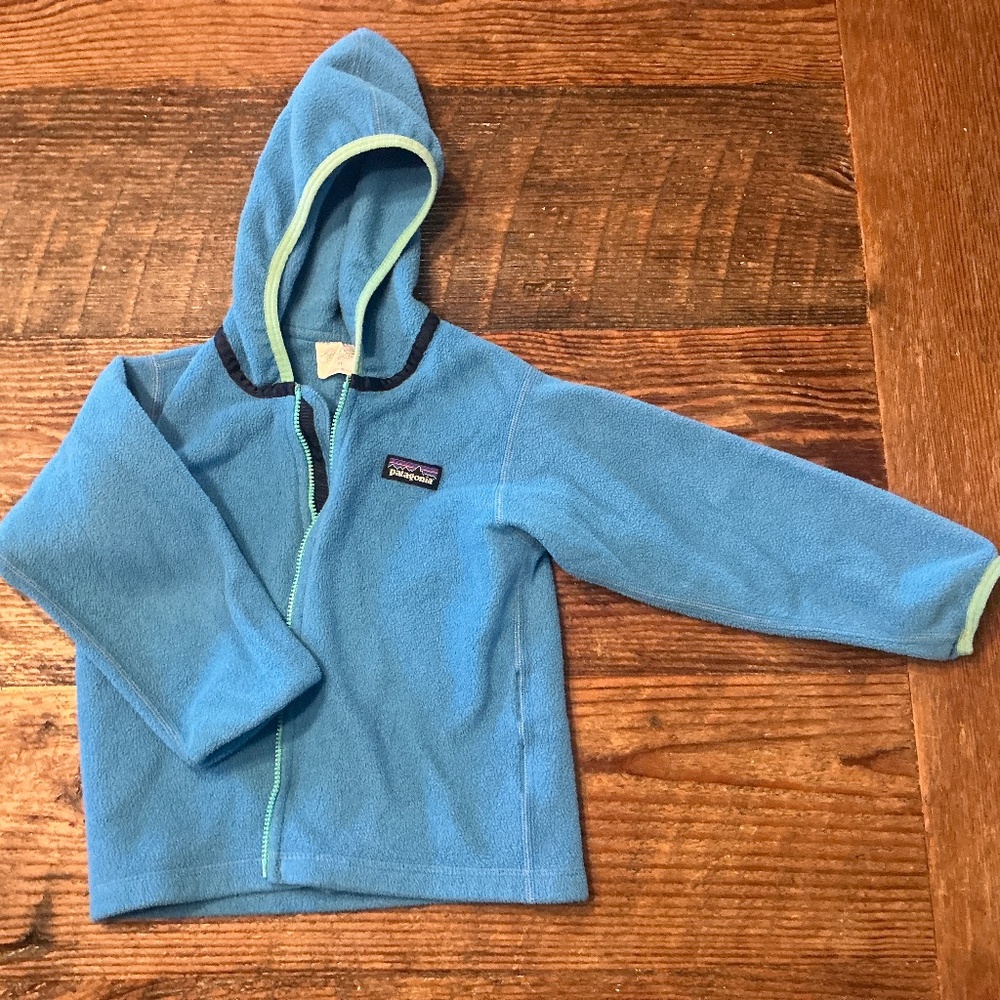 Patagonia 3T fleece hoodie light blue